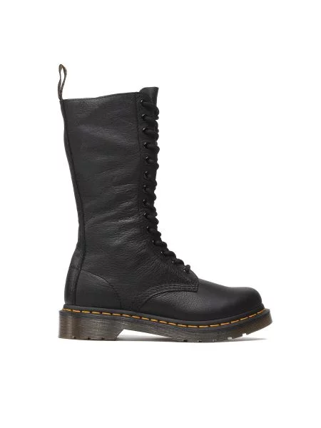 Auliniai batai Dr. Martens juoda