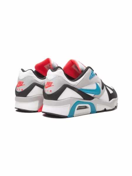 Sneakersy dziecięce Nike Structure białe