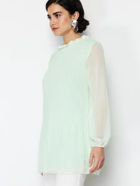 Tunică Trendyol din șifon plisată kaki