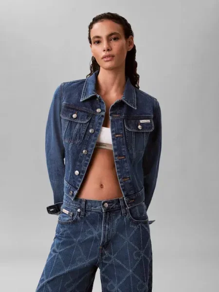 Calvin Klein Jeans Geacă de blug | Cropped Fit albastru