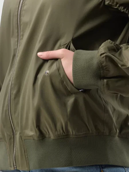 Куртка J.b4 Just Before зелена