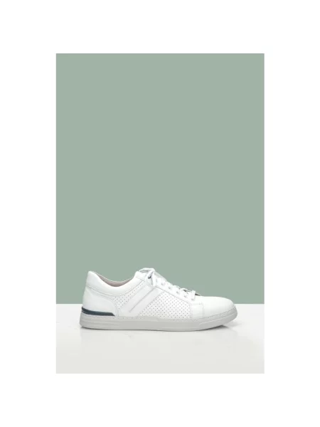 Кеди Estro білі