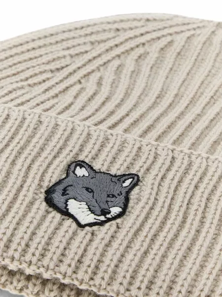 Căciulă Maison Kitsune tricotate