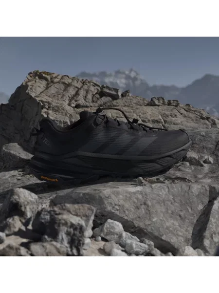 Turistické boty Terrex Freehiker SL GORE-TEX černé