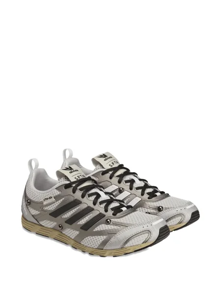 Ριγέ μπλούζα Adidas με δαντέλα με σχέδιο λευκό