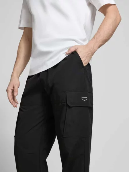 Spodnie w kroju regular fit z cargo model LOGAN' Antony Morato czarne