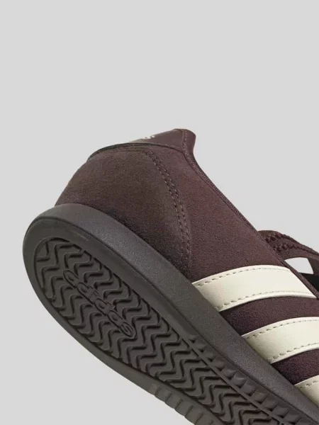 Sneakersy z naturalnej skóry welurowej z bydła Adidas Sportswear