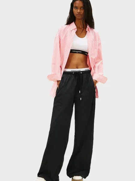 Брюки Tommy Jeans черные