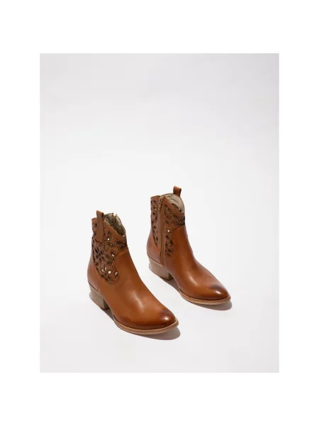 Pantofi Fly London maro