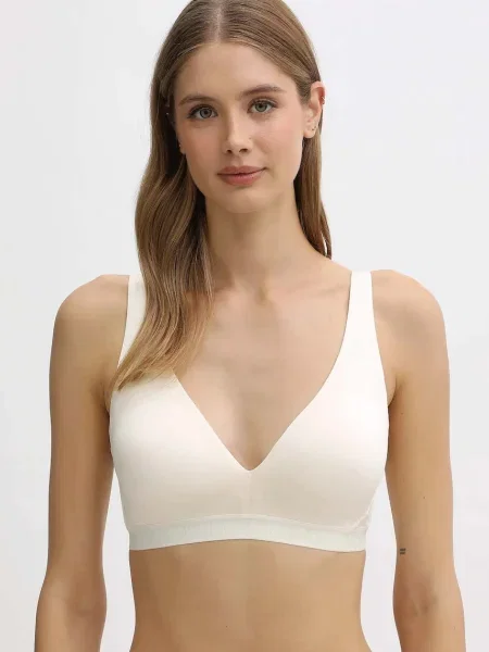 Сутиен Emporio Armani Underwear с изчистен дизайн бежово