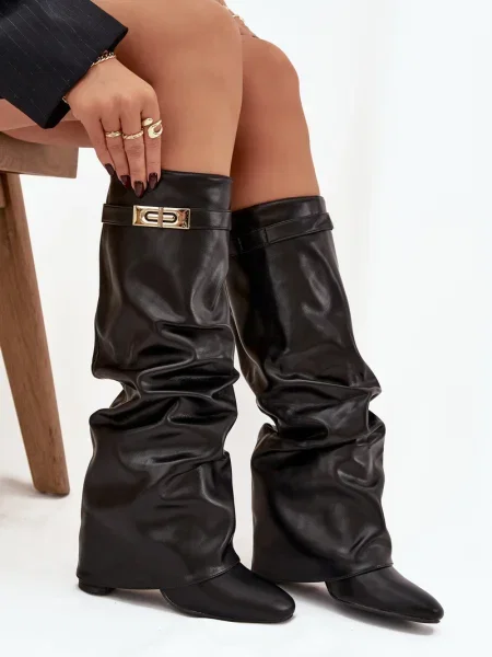 Топ Boto черно