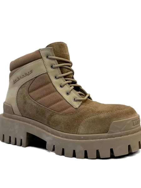 Botine Balenciaga din piele de căprioară maro