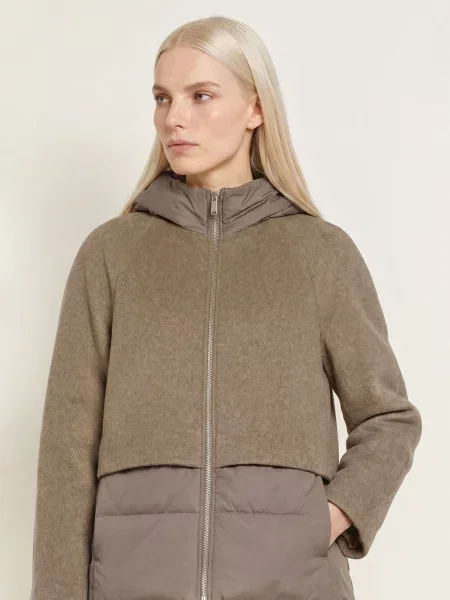 Opus Prošívaná Bunda Halenkos Z Kombinace Materiálů černošedá / khaki