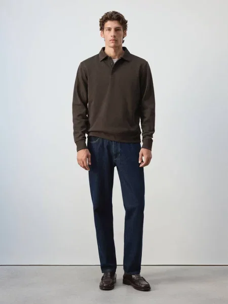 Bluza z kołnierzykiem polo o kroju regular fit Mężczyzna XXL MANGO MAN brązowy