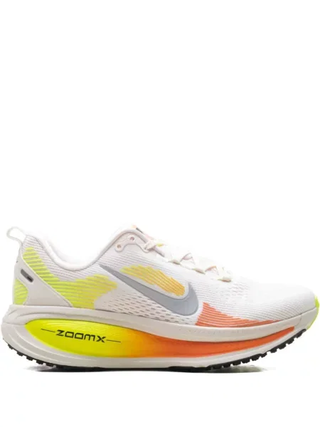 Sneakers Nike Vomero λευκό