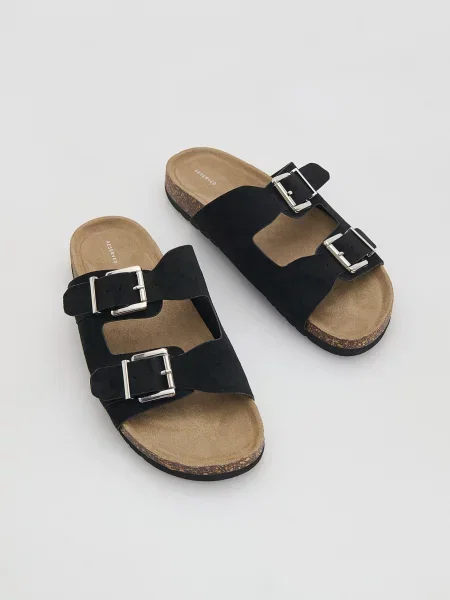 Шлепанцы Reserved черные