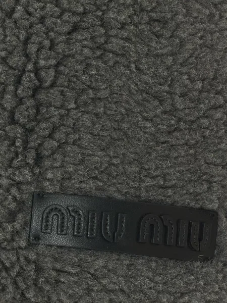 Ursuleț de pluș fusta mini Miu Miu cu autograf gri