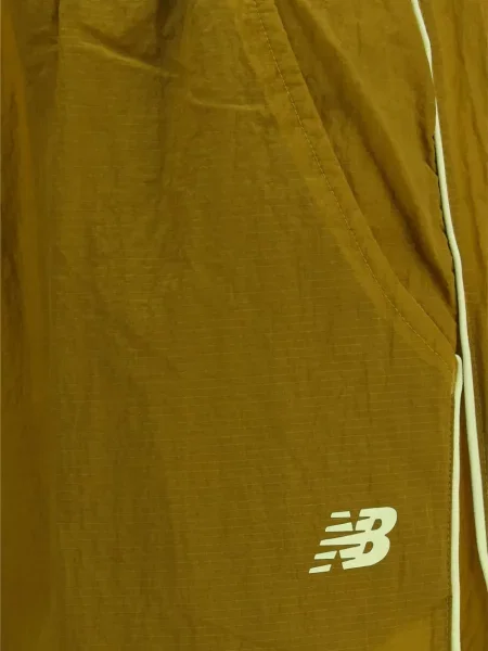 Športové nohavice New Balance zelená