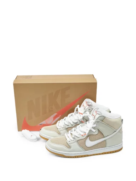 Δερμάτινα sneakers Nike Dunk με κορδόνια λευκό