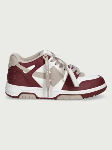 Кроссовки Off-white в деловом стиле белые