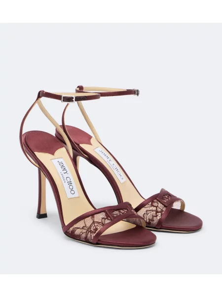 Sandale Jimmy Choo din dantelă