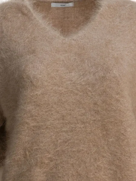 Tricou R2w cu decolteu în V scurt