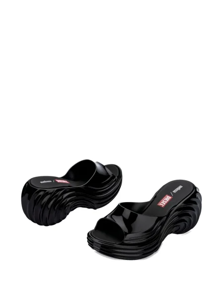 Papuci Melissa cu platformă negru