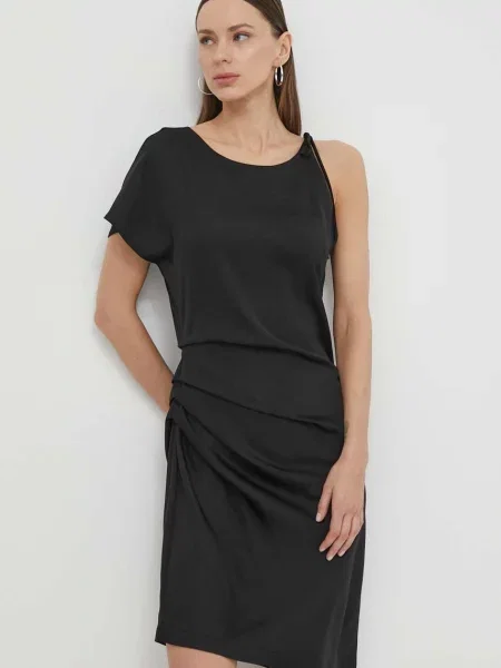 Haljina Calee Satin Daze crna