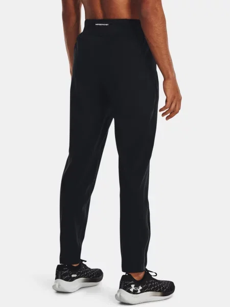 Pantaloni Under Armour negru