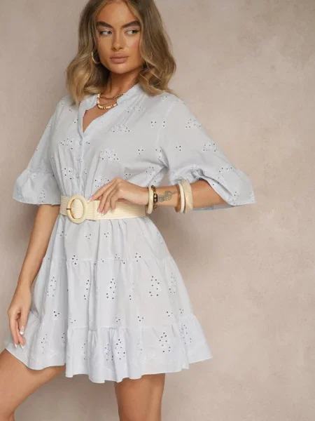 Jasnoniebieska Rozkloszowana Sukienka Koszulowa z Bawełny Zdobiona Haftem i Falbanami Filarosa niebieska