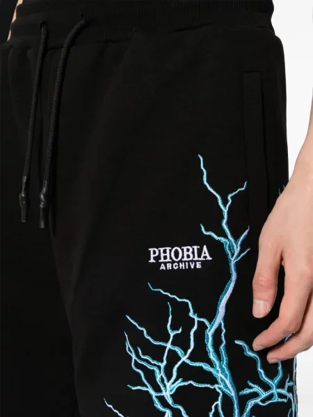 Pantaloni scurți Phobia cu broderie negru