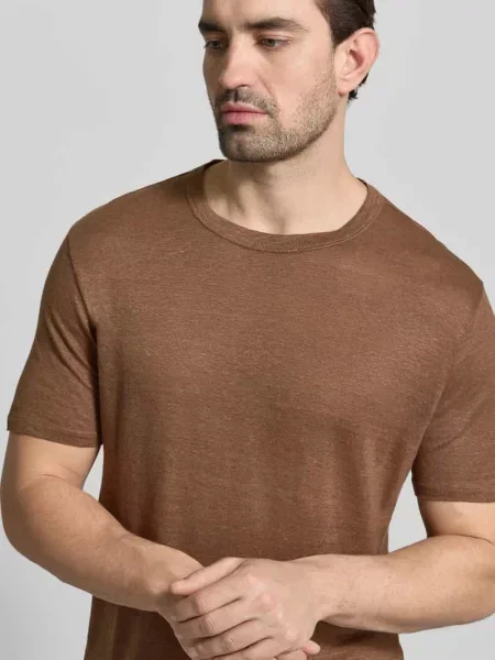 T-shirt o kroju regular fit z czystego lnu Officine Generale