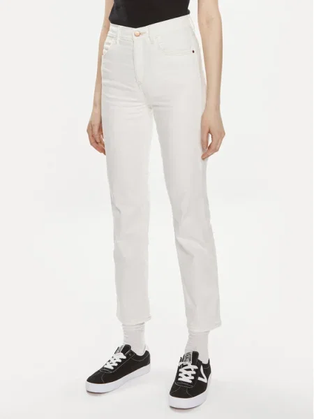 Wrangler Blugi Straight Fit alb
