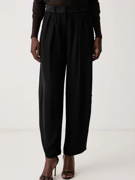 Armani Exchange pantaloni de costum pentru femei negru