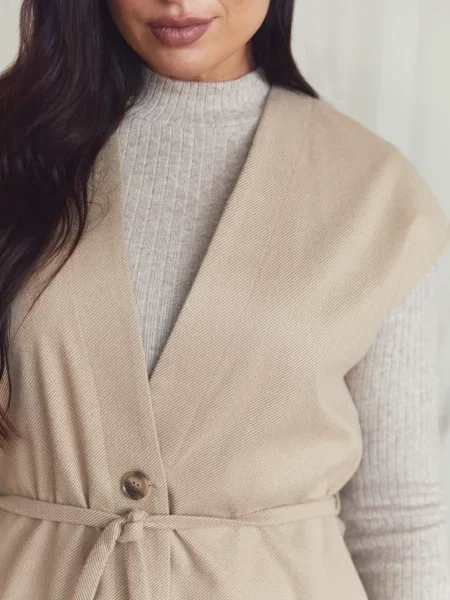 Жилет класичний Seventeen бежевий