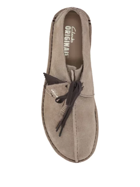 Σκαρπινια Clarks Originals με κορδόνια με δαντέλα
