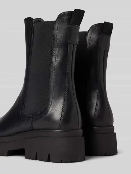 Buty chelsea ze skóry naturalnej Tamaris czarne