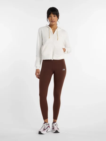 Свитер New Balance белый