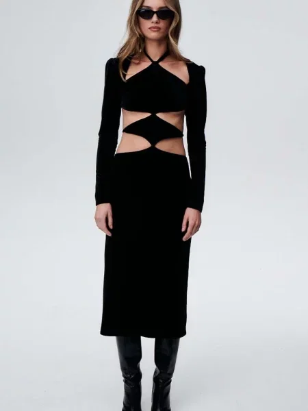 Undress Code sukienka czarny midi prosta