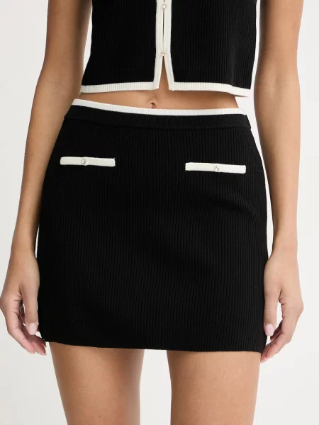 From Future spódnica sweterkowa wełniana czarna