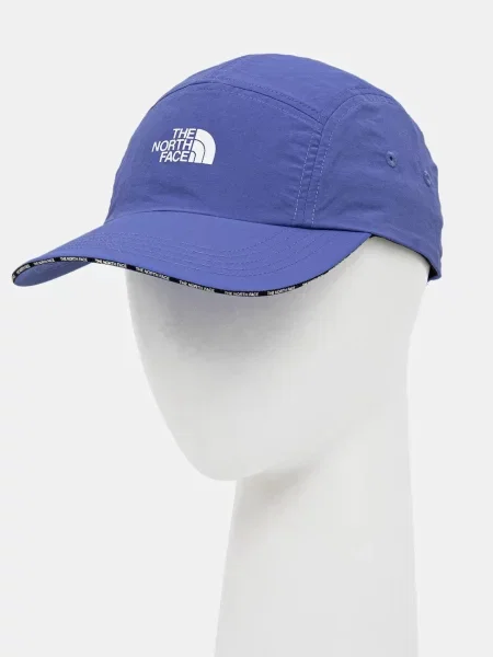 Шапка с козирка The North Face Cypress Explore лилаво с принт синьо