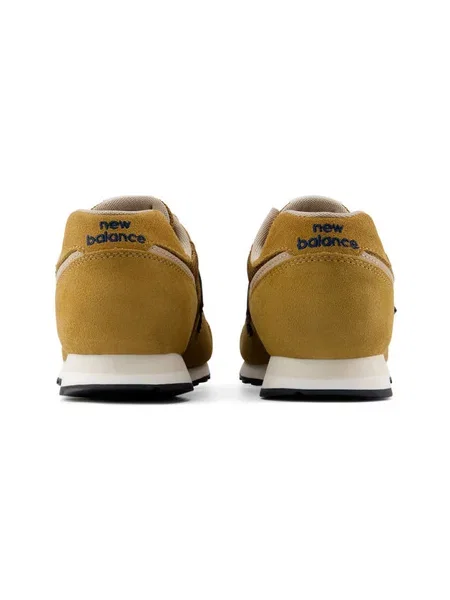 Pantofi New Balance maro