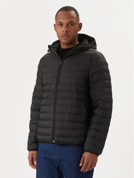 Calvin Klein Prehodna jakna črna