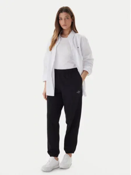 Teplákové kalhoty Calvin Klein Jeans černé