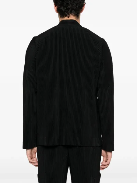 Яке Homme Plissé Issey Miyake черно