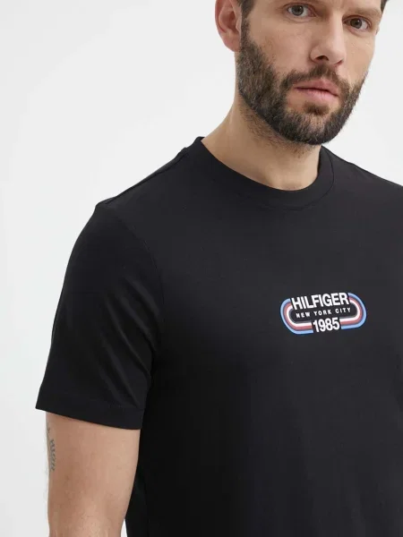 Тениска Tommy Hilfiger с принт черно