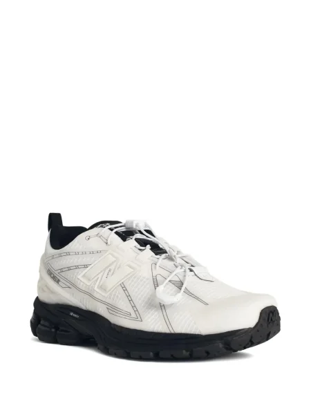 Sneakerși New Balance 574 din piele de căprioară alb