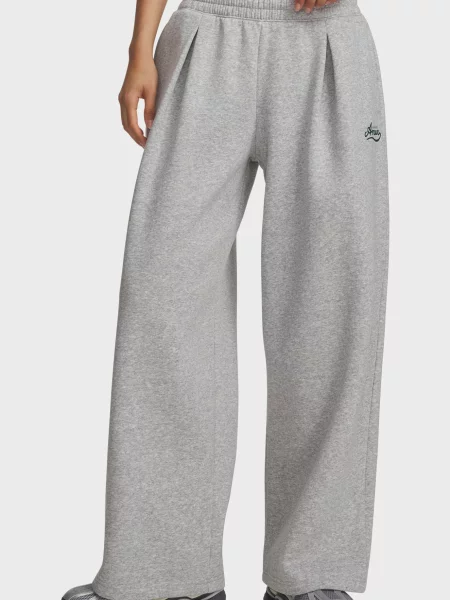 Спортивні штани Under Armour сірі