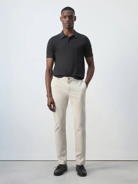 Spodnie chinosy Barna slim fit z diagonalu kremowy / écru Mężczyzna 42 MANGO MAN
