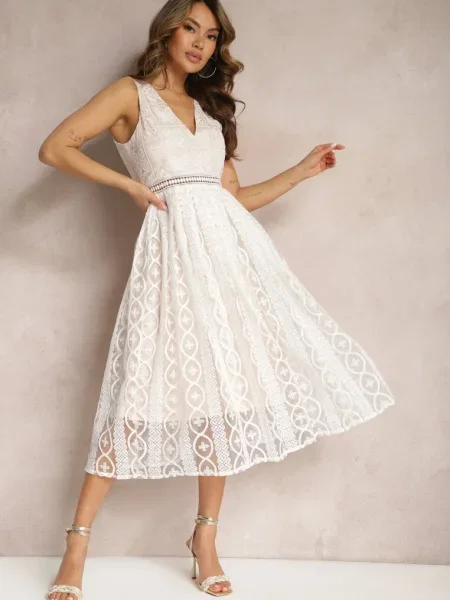 Rochie plisată deschis cu bretele cu model decorativ și Mirilla bej
